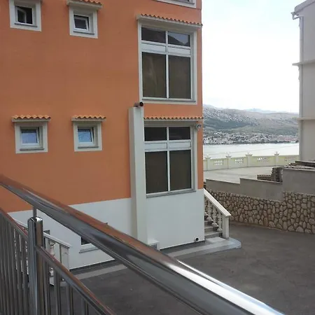 Apartment Anastazija Pag Town